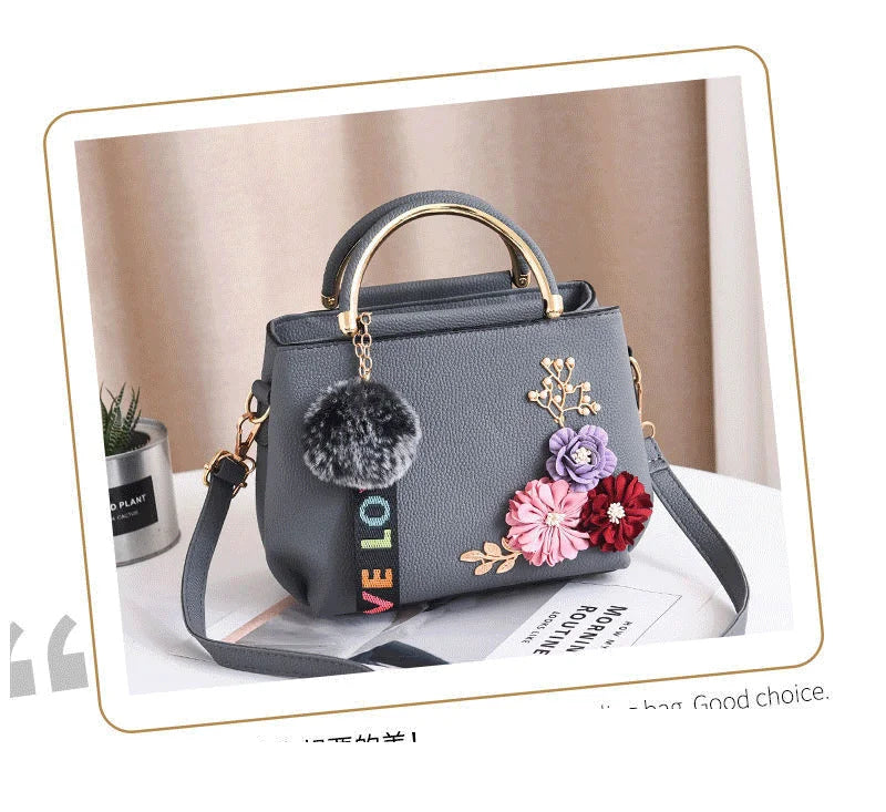 Elegant Women's Floral Handbag – Fashionable Shoulder & Crossbody Bag for Any Occasion