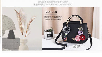 Elegant Women's Floral Handbag – Fashionable Shoulder & Crossbody Bag for Any Occasion