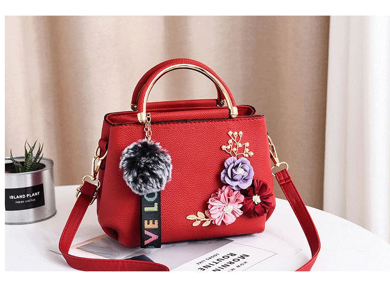 Elegant Women's Floral Handbag – Fashionable Shoulder & Crossbody Bag for Any Occasion