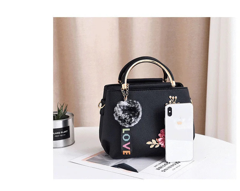 Elegant Women's Floral Handbag – Fashionable Shoulder & Crossbody Bag for Any Occasion