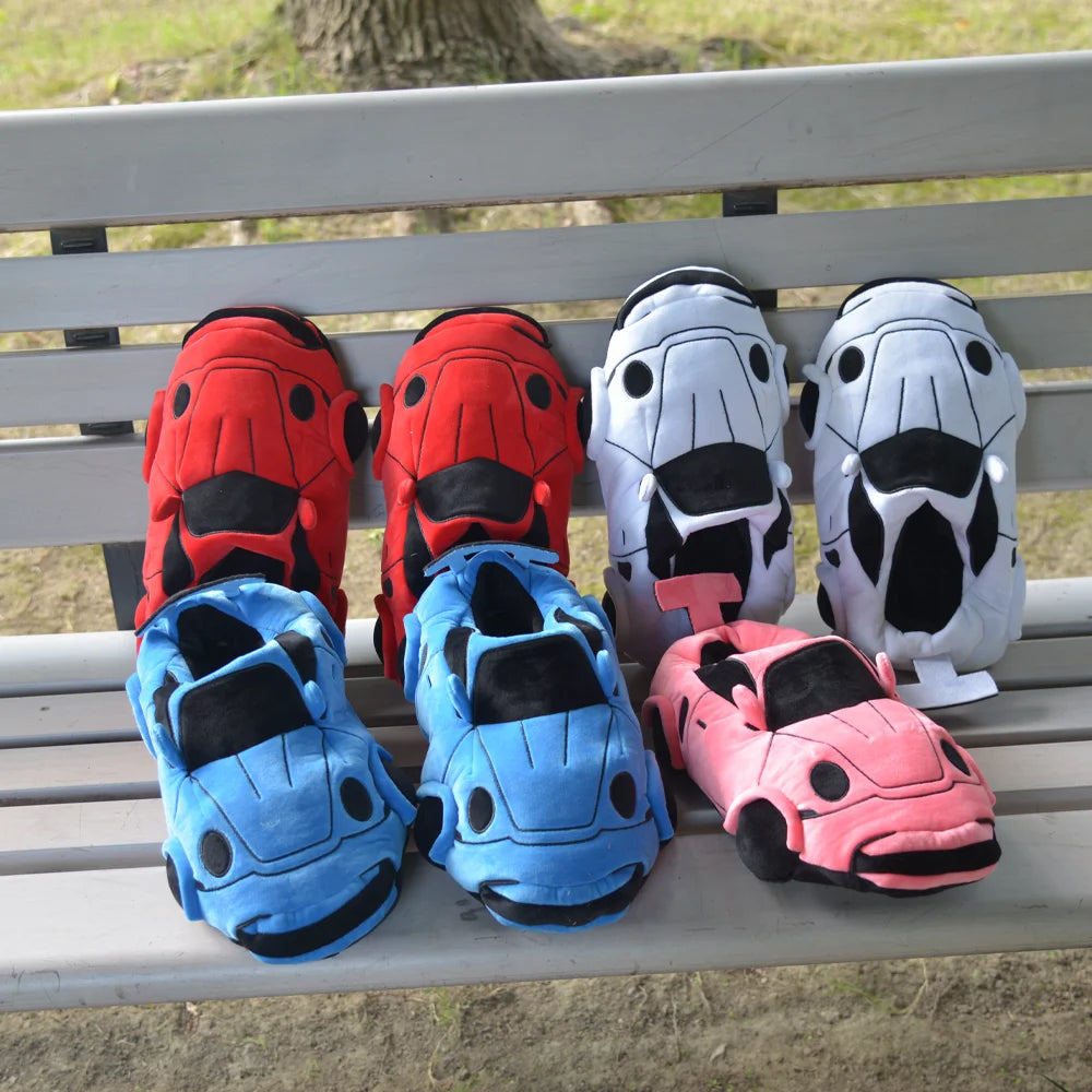 Highland Cow Car Plush Slippers: Cozy Indoor Footwear